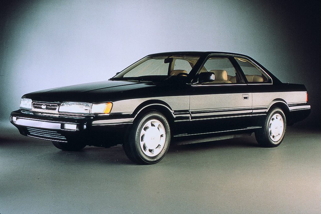 1990 Infiniti M30