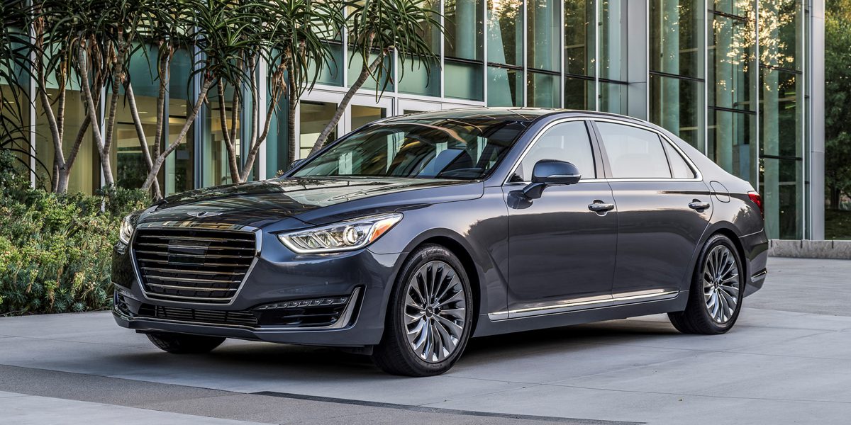 2018 Genesis G90 | Consumer Guide Auto