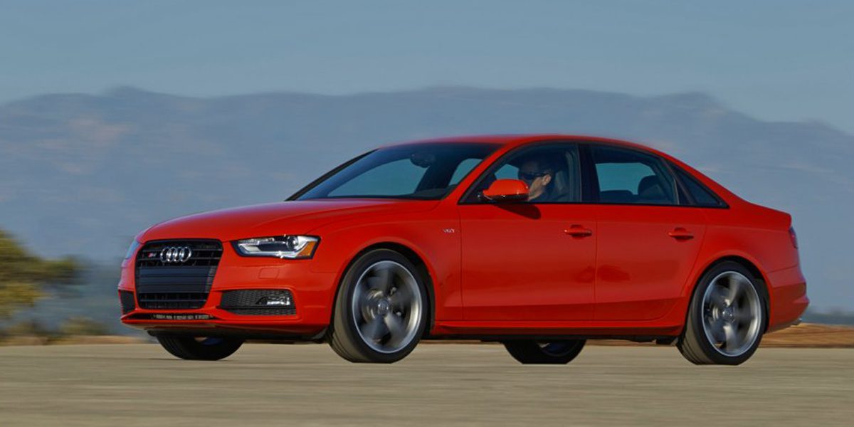 news-2014-Audi-S4-sedan-exterior-beauty-004 news-2014-Audi-S4-sedan-exterior-beauty-004