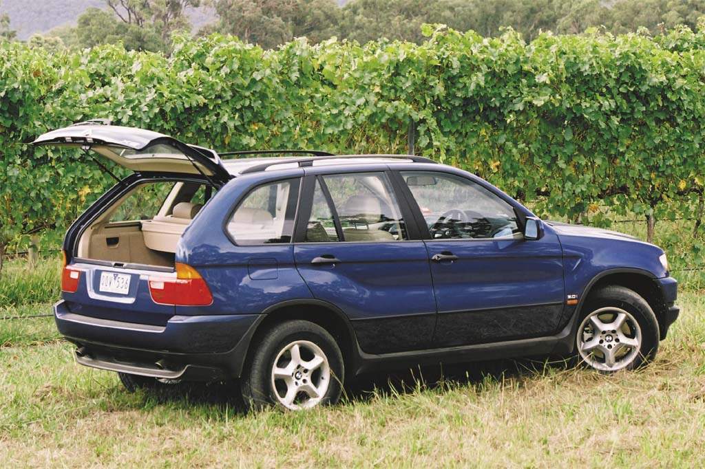 2005 bmw x5 3.0i awd