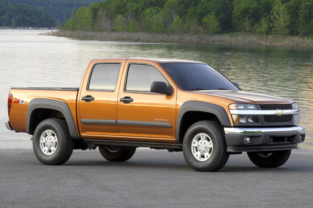 2005 chevy colorado radio specs