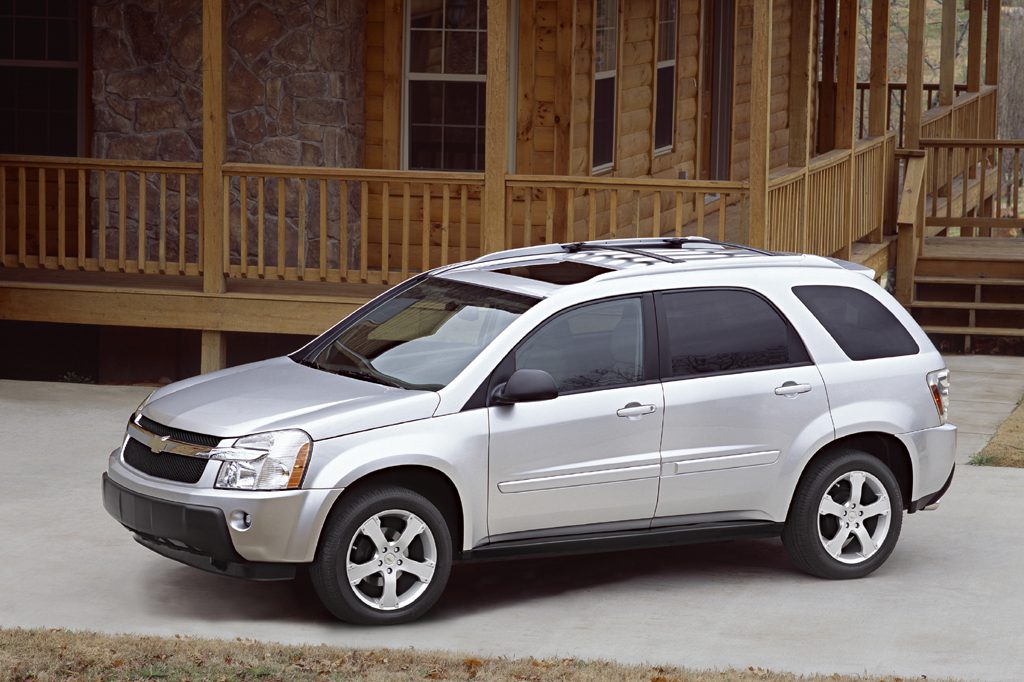 2005 chevy equinox interior