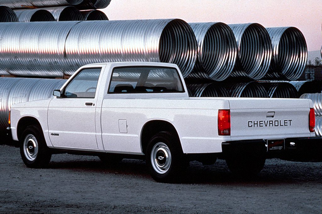 Chevy s10 engine specs