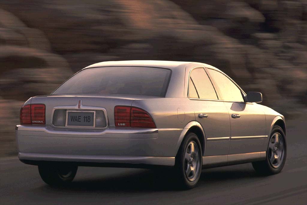 Lincoln Ls Sedan