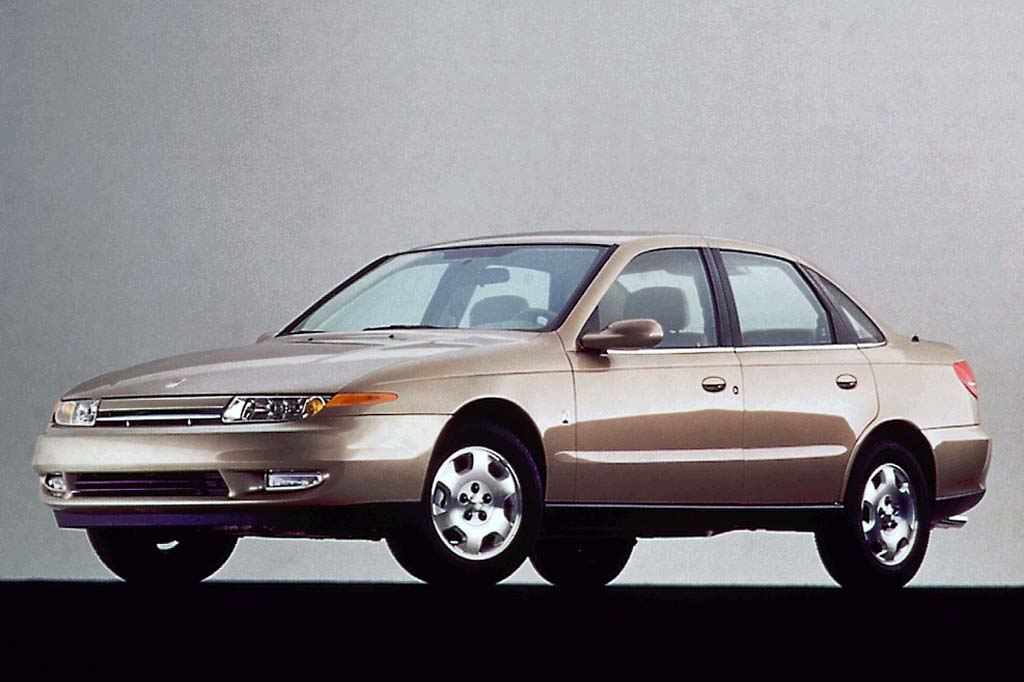 2000-05 Saturn L-Series | Consumer Guide Auto