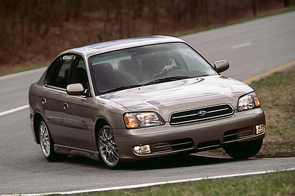 2000 04 subaru legacy outback consumer guide auto 2000 04 subaru legacy outback