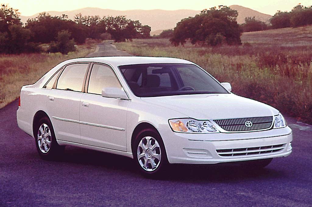 2000 04 Toyota Avalon Consumer Guide Auto