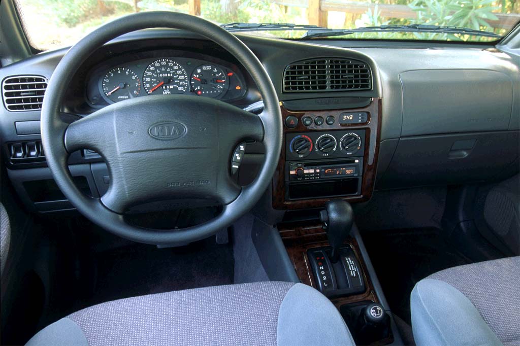 1995 02 Kia Sportage Consumer Guide Auto
