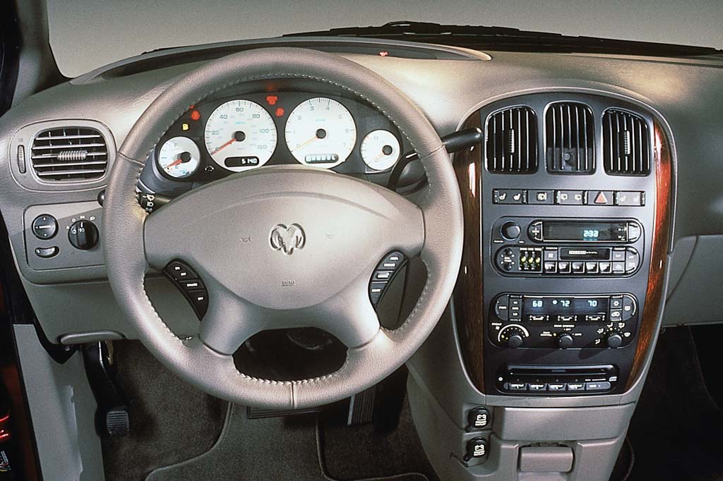 2001 04 Dodge Caravan Consumer Guide Auto