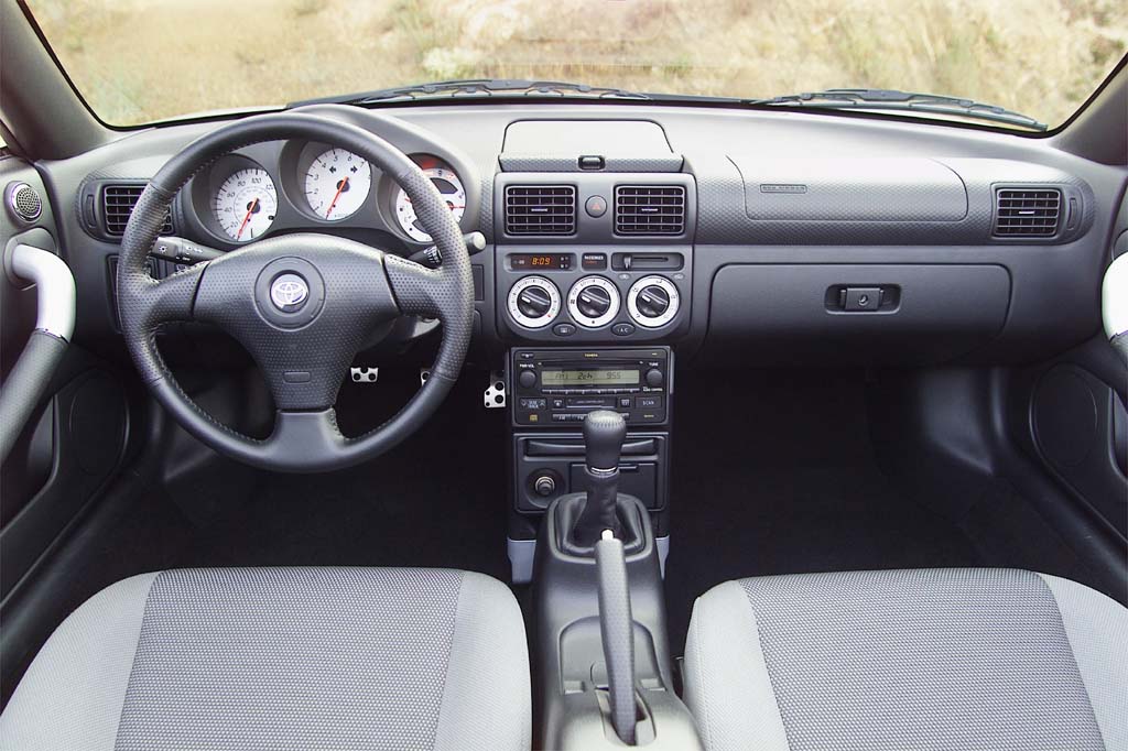 2000 05 Toyota Mr2 Spyder Consumer Guide Auto