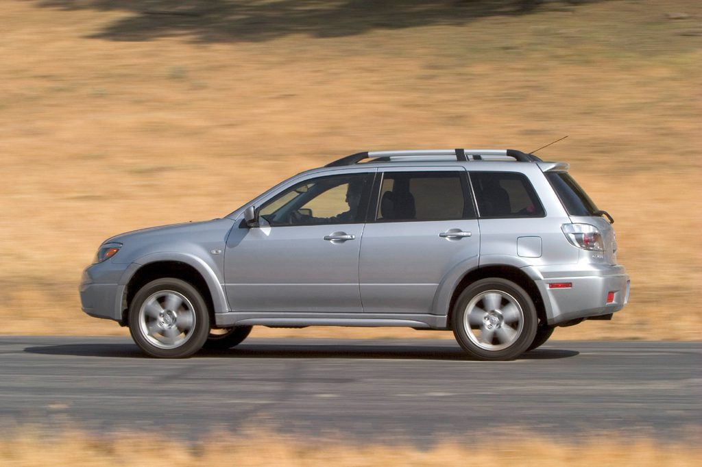 06 Mitsubishi Outlander