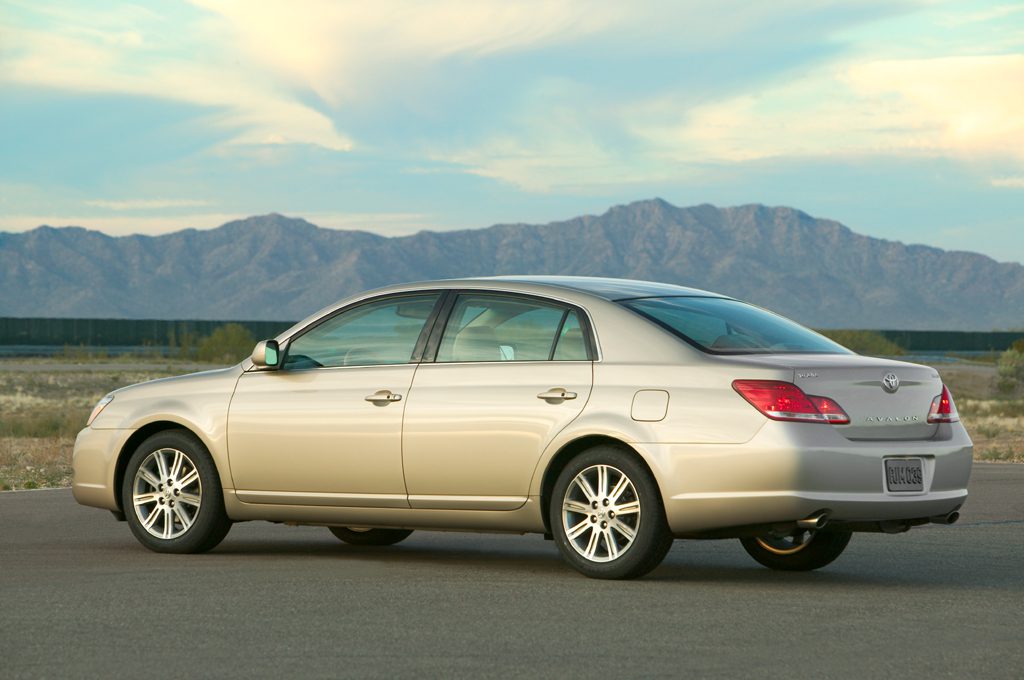 2005 toyota avalon sound system