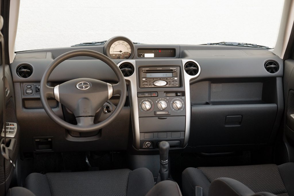 2006 Scion Xb Interior