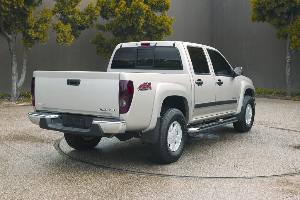 2006-08 Isuzu i-280/i-350 | Consumer Guide Auto