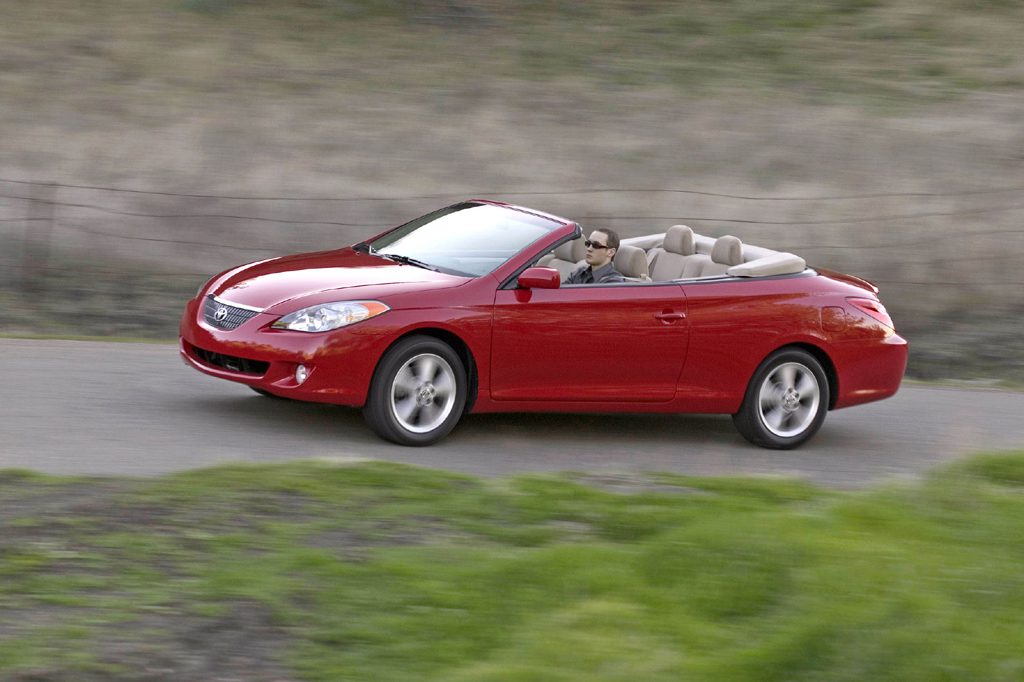 2004 08 Toyota Solara Consumer Guide Auto