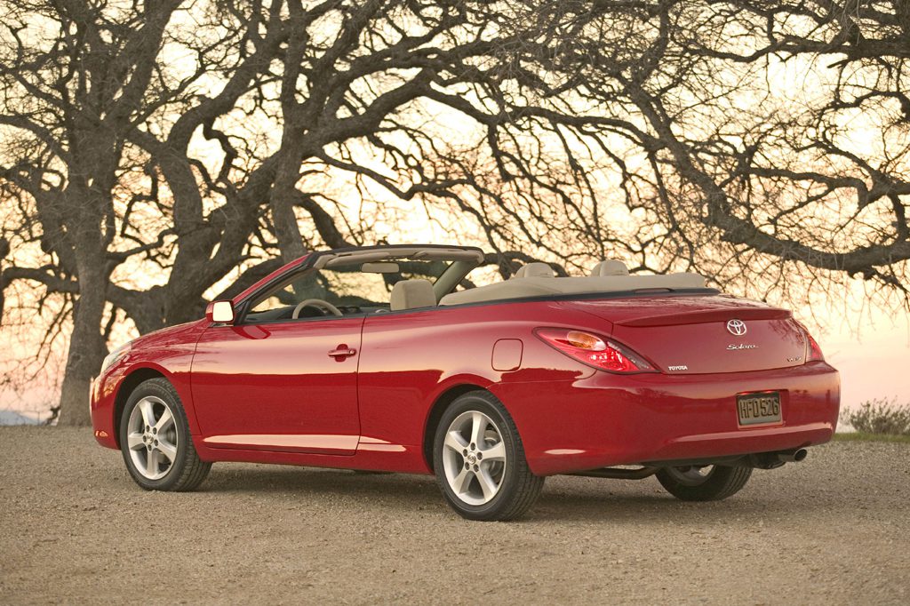 2004 08 Toyota Solara Consumer Guide Auto