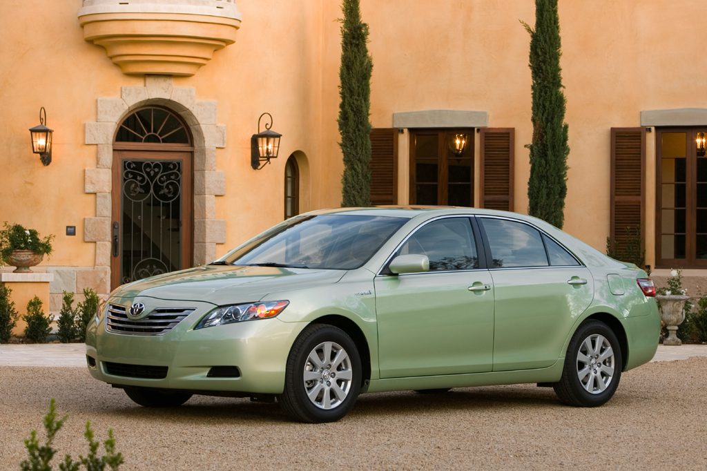 2007 11 Toyota Camry Consumer Guide Auto