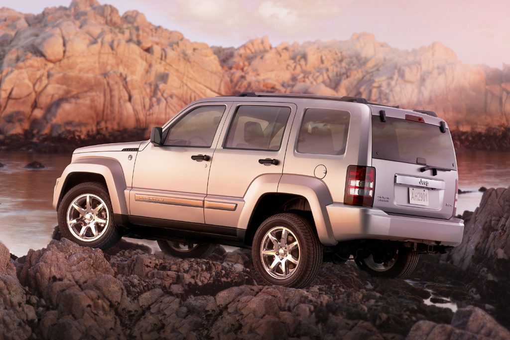 jeep liberty 2022 off road