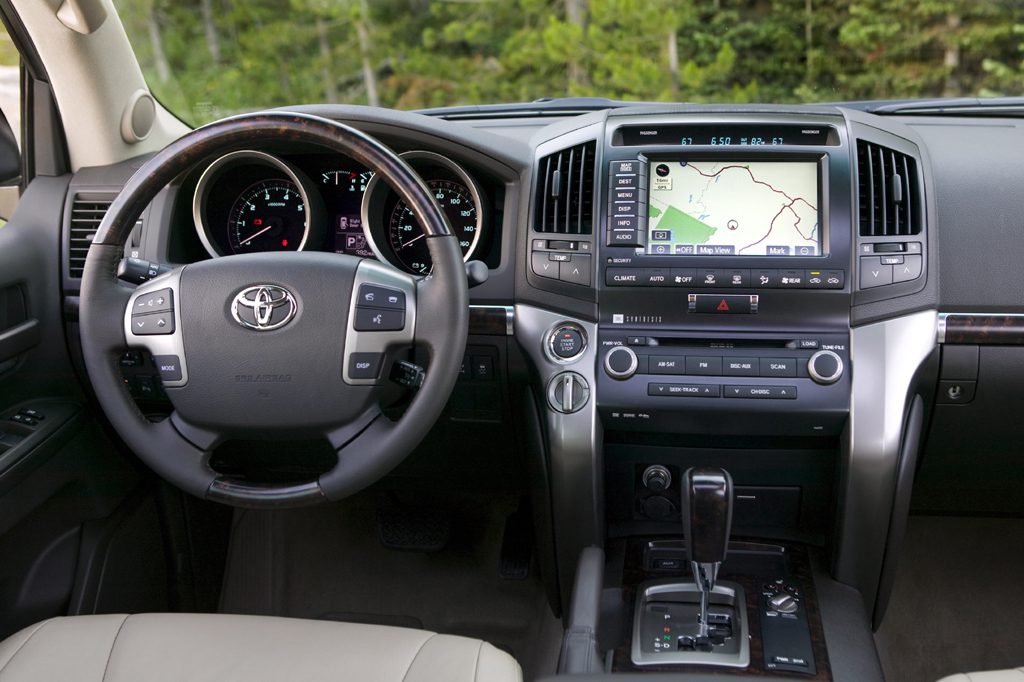 2008-11 Toyota Land Cruiser | Consumer Guide Auto