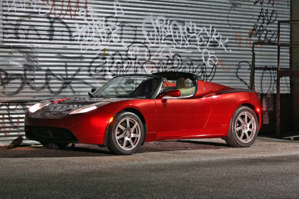 2010 tesla deals roadster range