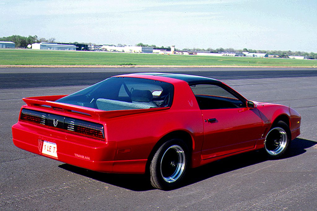 1990 92 Pontiac Firebird Consumer Guide Auto