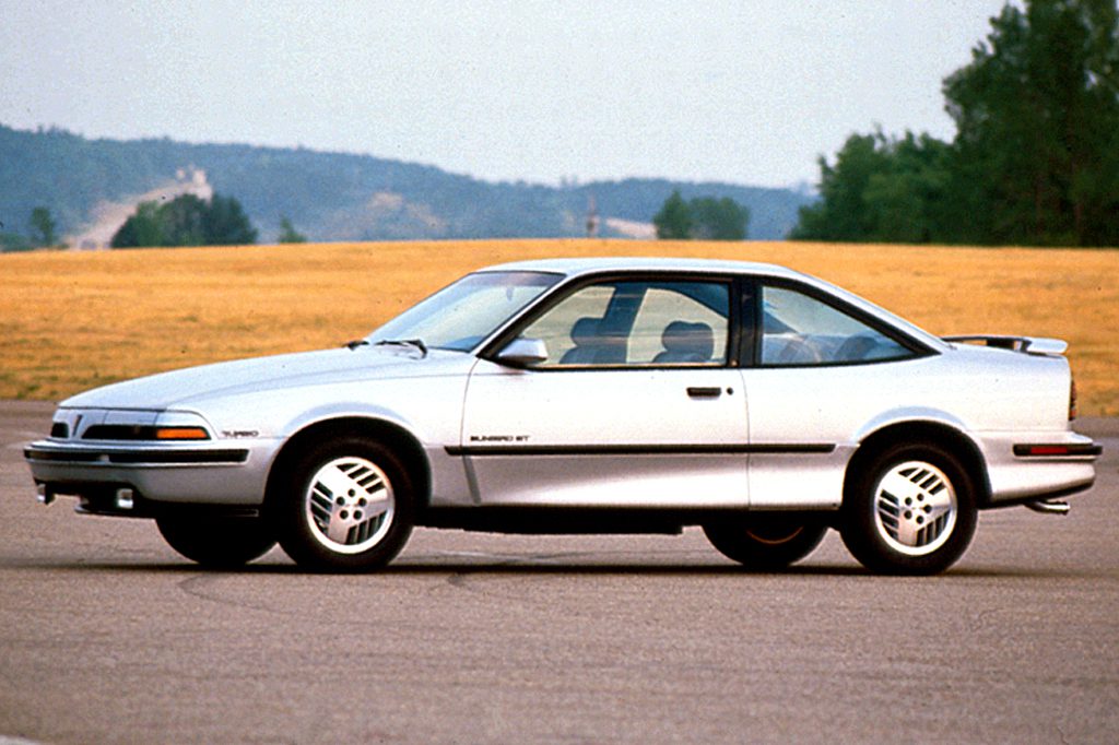 1990 94 Pontiac Sunbird Consumer Guide Auto