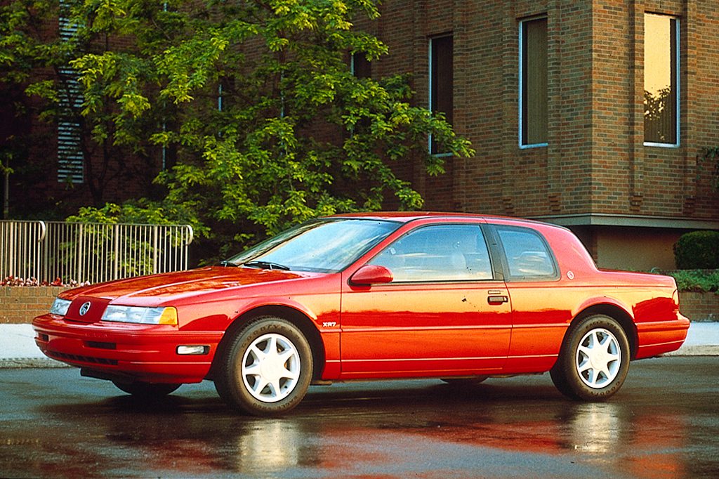 1993 mercury cougar xr7