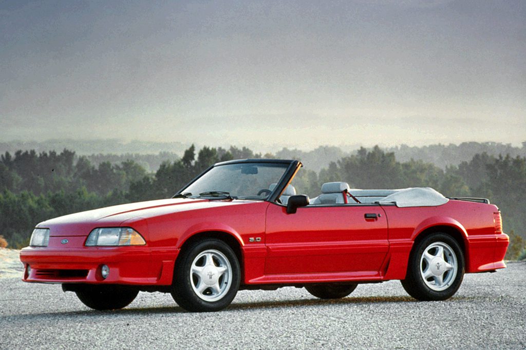 1993 mustang convertible interior