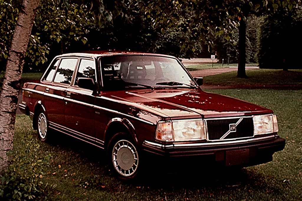 1990 93 Volvo 240 Consumer Guide Auto