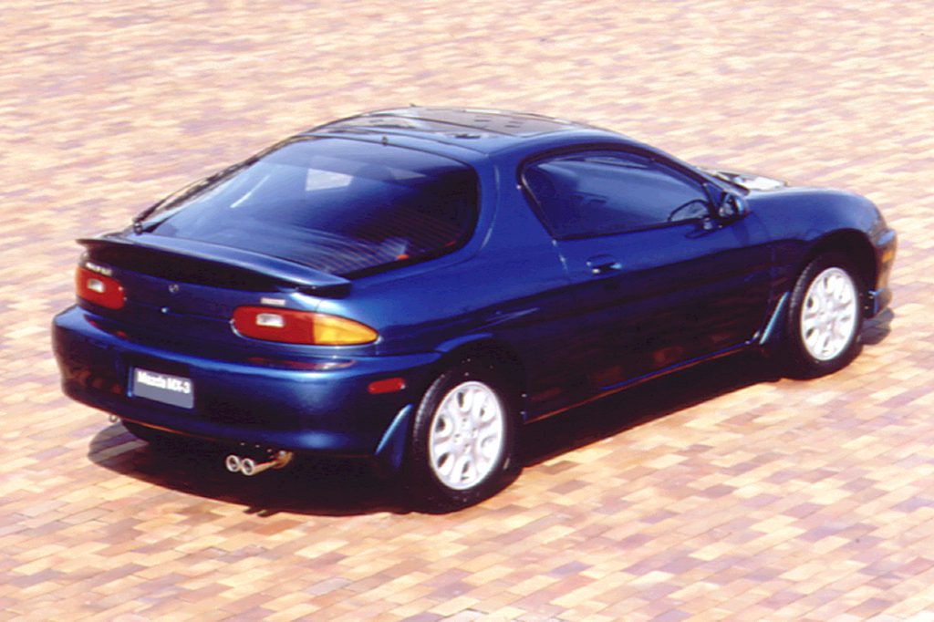  1992-95Mazda MX-3 |  Guía del consumidor Auto