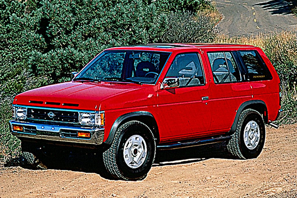 nissan suv 1990