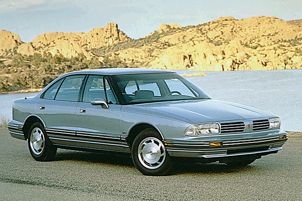 1994 oldsmobile 88 interior