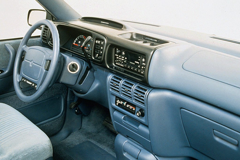 1995 dodge caravan passenger van