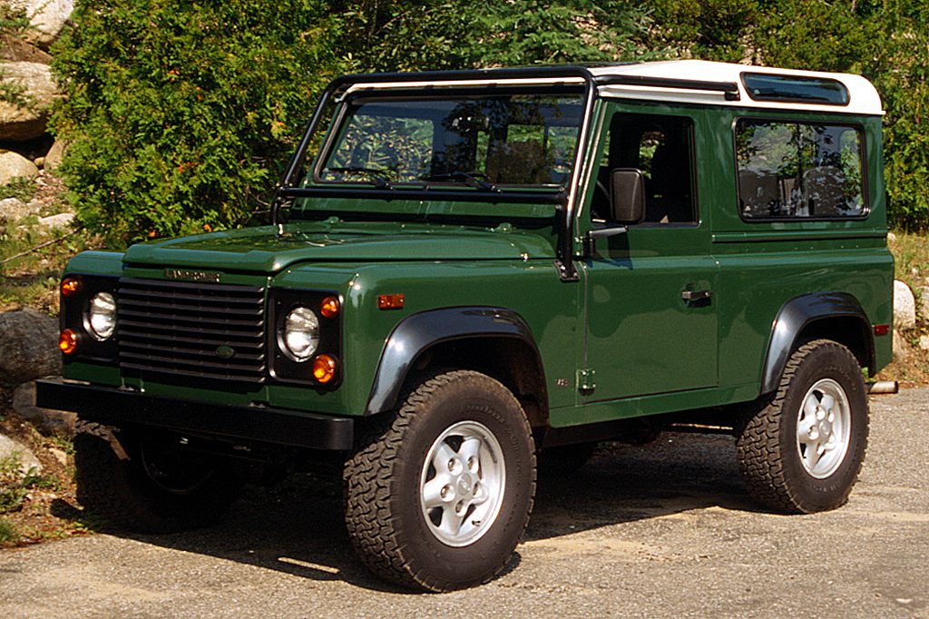 ECD Builds Twin Land Rover Defender 90 Restomods For Best Friends ...