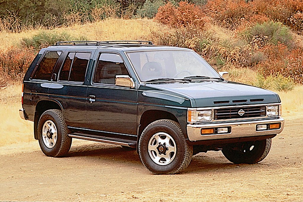 nissan suv 1990