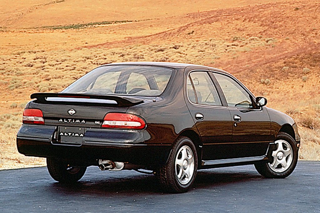 1993-97 Nissan Altima | Consumer Guide Auto