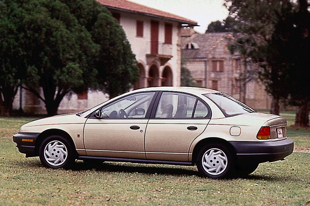 1996 02 Saturn Sedan Wagon Consumer Guide Auto