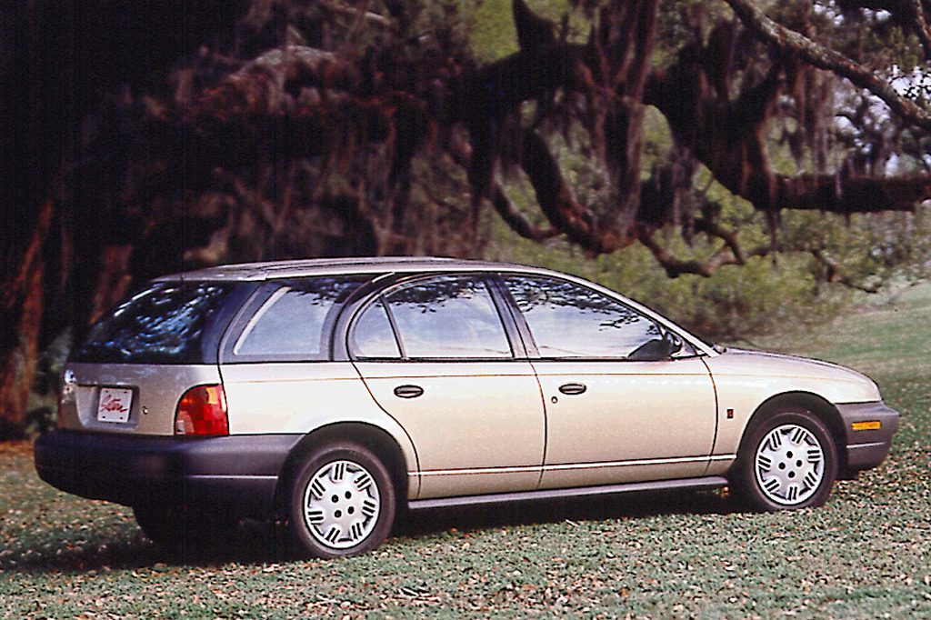 1996 02 Saturn Sedan Wagon Consumer Guide Auto