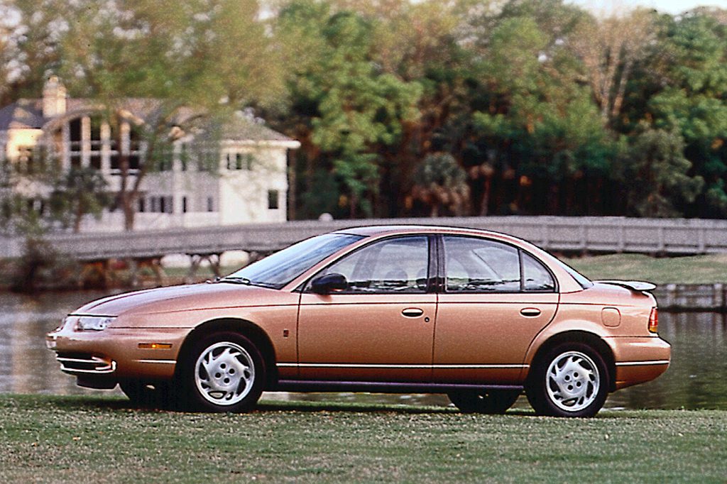 1996 02 Saturn Sedan Wagon Consumer Guide Auto