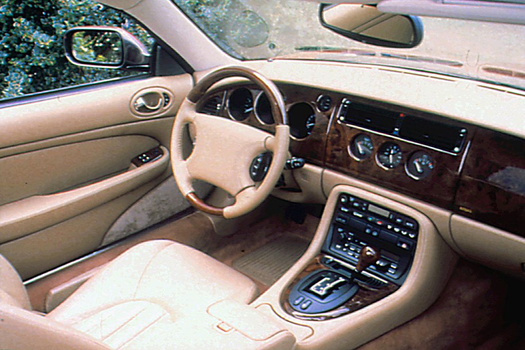 1997 06 Jaguar Xk8 Xk Series Consumer Guide Auto