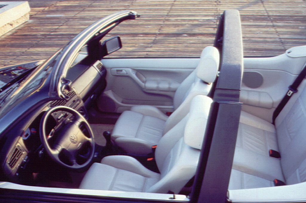 1995 02 Volkswagen Cabrio Consumer Guide Auto - 2002 Volkswagen Cabrio Seat Covers