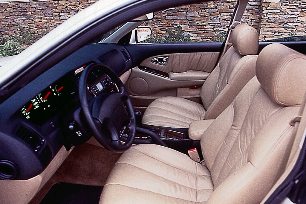 1997 04 Mitsubishi Diamante Consumer Guide Auto