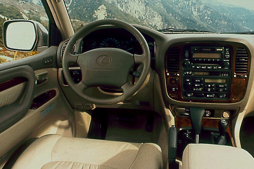 1998-07 Lexus LX 470 | Consumer Guide Auto