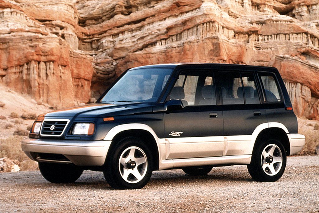 1990-98 Suzuki Sidekick | Consumer Guide Auto