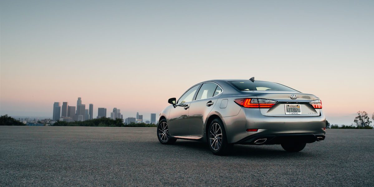 2016 Lexus ES