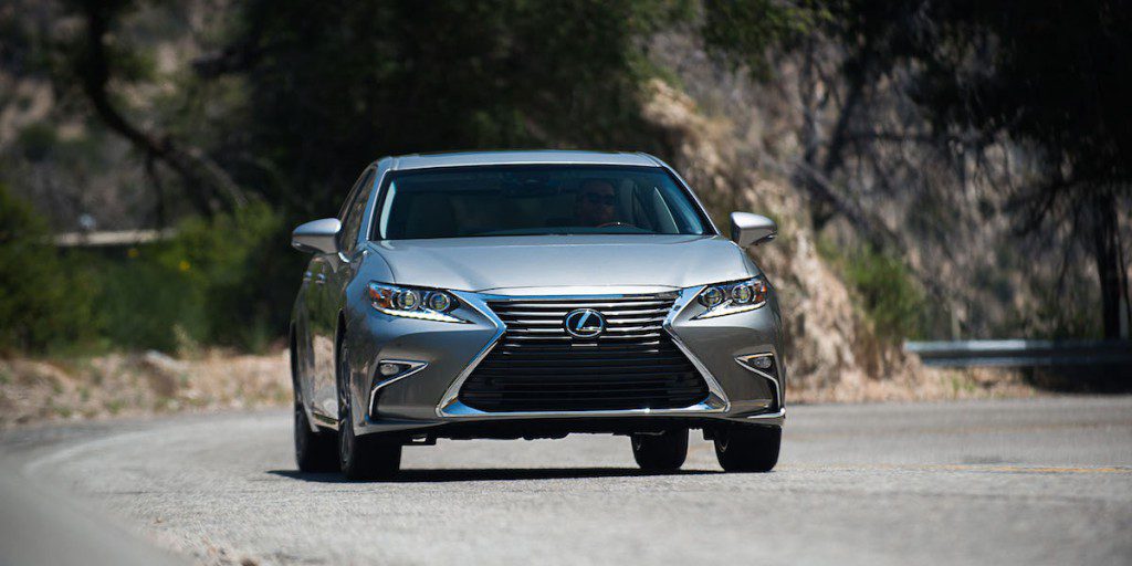 2016 Lexus ES Best Buy Review | Consumer Guide Auto