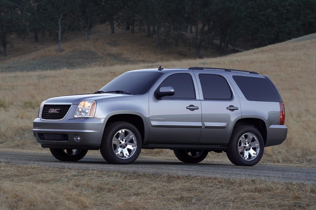 2007-2014 GMC Yukon XL & Denali XL Rear Auxiliary AC High Pressure Hose Line Kit With Mounting Hardware And Seals