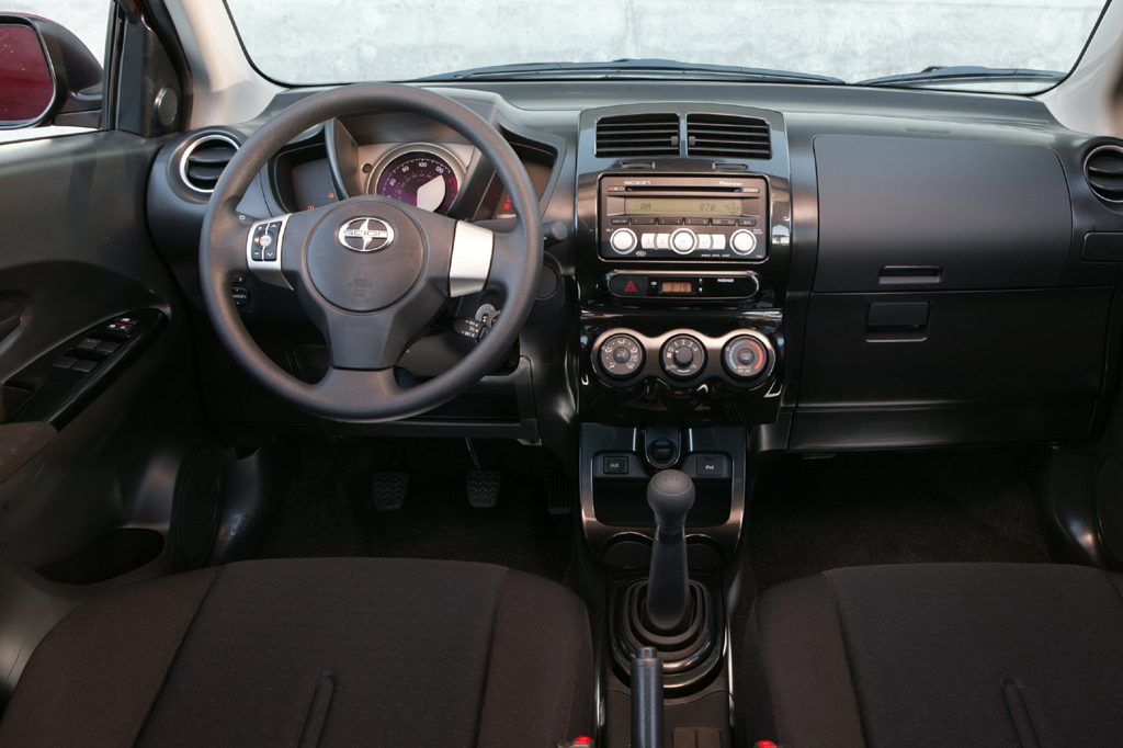 2008 scion xb interior