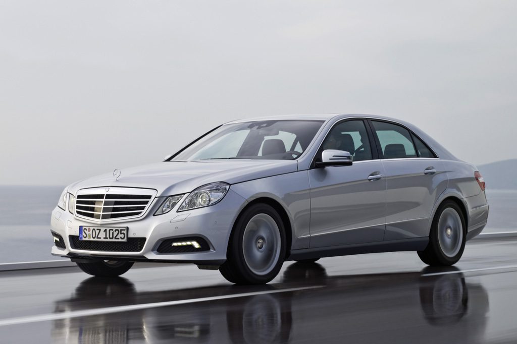 10 13 Mercedes Benz E Class Consumer Guide Auto