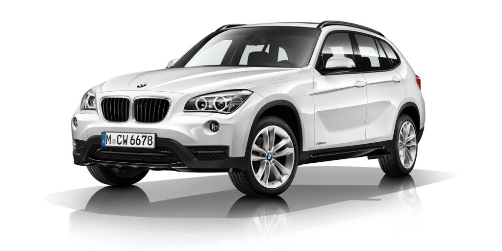 File:2013 BMW X1 (E84 LCI MY13) sDrive20i wagon (2015-07-09) 01.jpg -  Wikimedia Commons